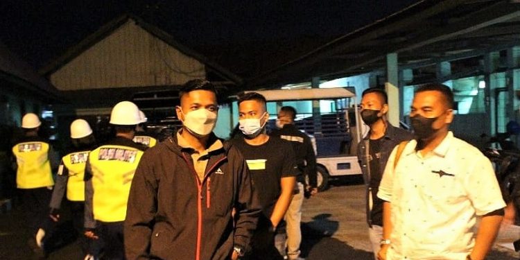 Danpom Lantamal II Letkol Laut (PM) Wahyu Dwi S terjun langsung dalam Ops GAktib Yustisi (Lantamal II)