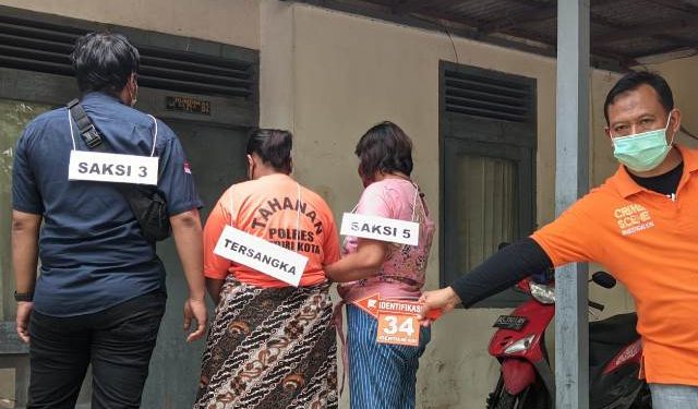 Rekonstruksi pembunuhan bayi (Kintan Kinari Astuti)