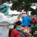 Tim Satgas Covid diterjunkan melakukan Swab Antigen kepada pengunjung CFD (Kintan Kinari Astuti)