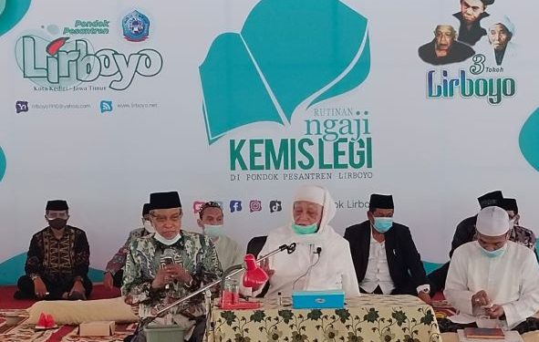 Kyai Said saat hadiri acara pengajian rutin Kamis Legi di Aula Al Muktamar Ponpes Lirboyo (Kintan Kinari Astuti)