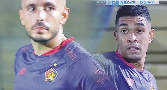 Hujan Gol Warnai Duel Sengit Derby Jatim Persik Vs Arema 2-3