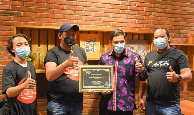 Wali Kota Kediri Dinobatkan The Most Inspiring Kecakot Award 2021