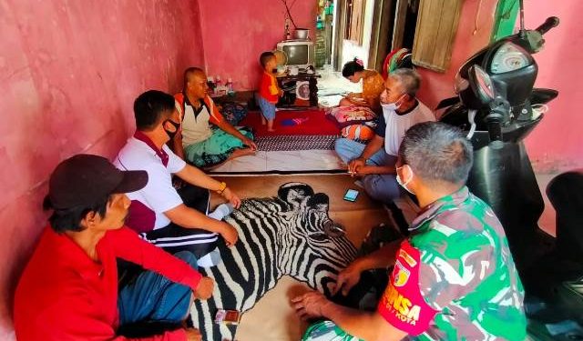 Pasca kejadian petugas mendatangi rumah korban (istimewa)  