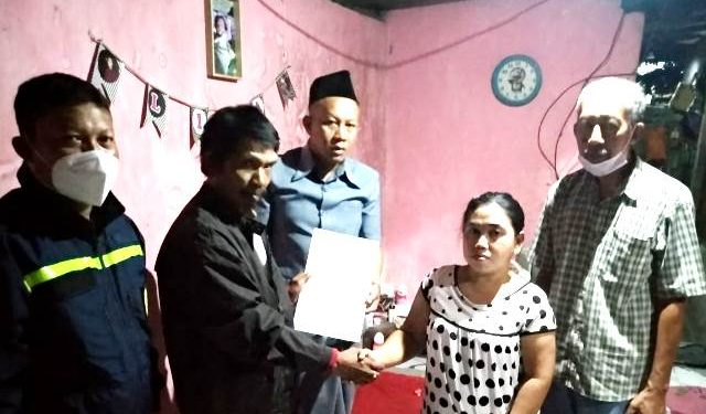 Kedua pihak saat membuat pernyataan damai (istimewa)