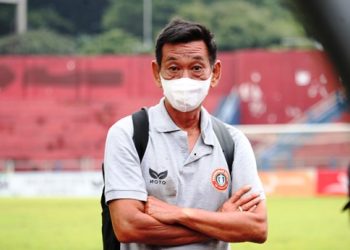 Coach Tony, Pelatih Kepala Persedikab Kediri (Nanang Priyo Basuki)