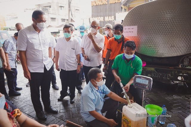 Kebijakan HET Migor Tak Dicabut, Mendag Lutfi : Stok Melimpah, Penyelewengan Ditindak Tegas