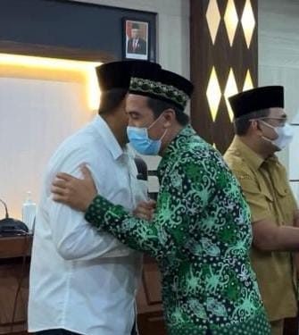 Wali Kota Abdullah Abu Bakar melepas calon jamaah haji (kominfo)