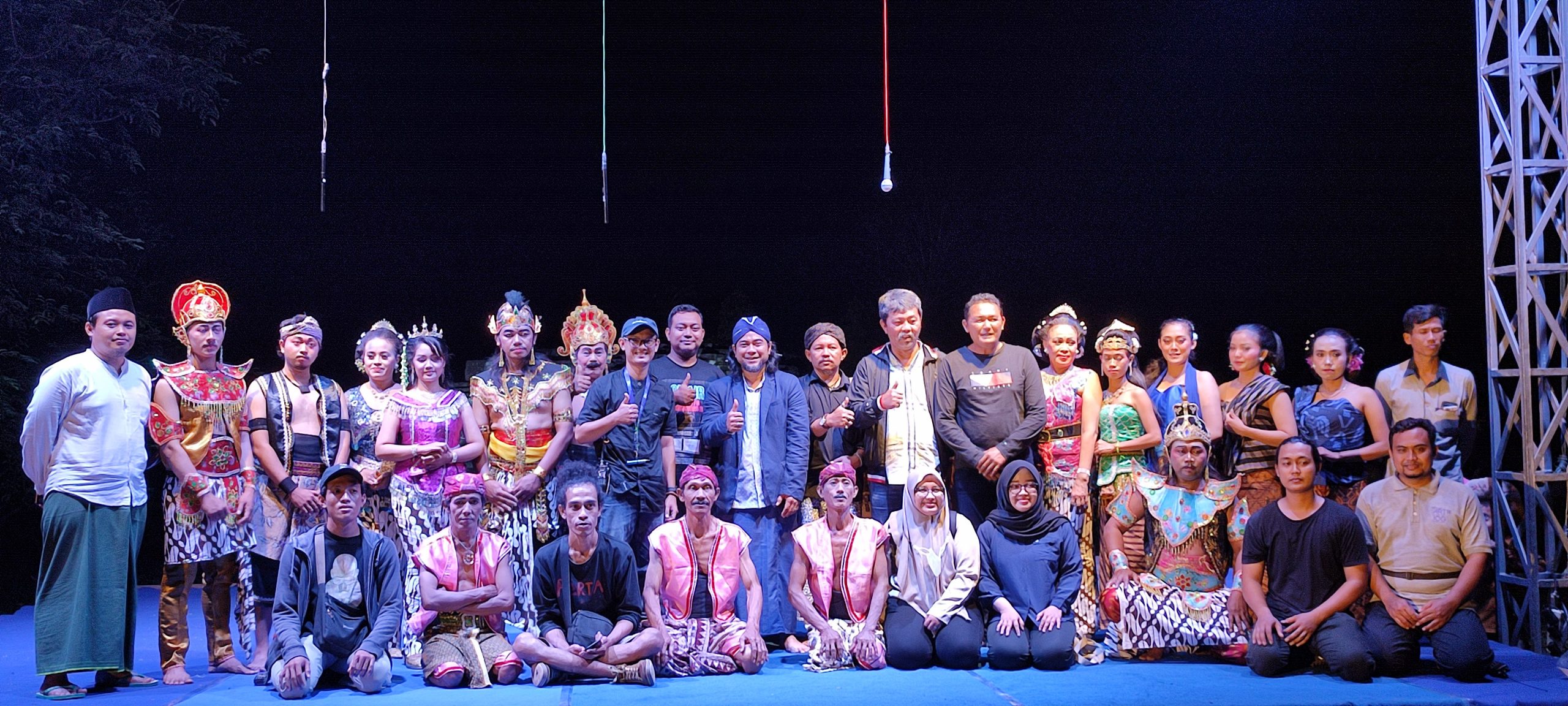 Angkat Romantisme Raden Panji, Pipin NasDem Bangkitkan Budaya Ketoprak di Candi Tegowangi
