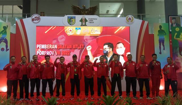 Pelepasan tim Porprov Kabupaten Kediri di Hall SLG (Kintan Kinarti Astuti)