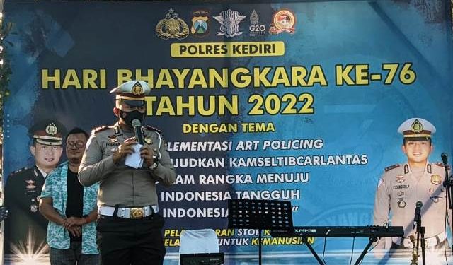 AKP Firdaus Canggih Pamungkas, Kasat Lantas Polres Kediri saat acara Art Policing (Kintan Kinari Astuti)