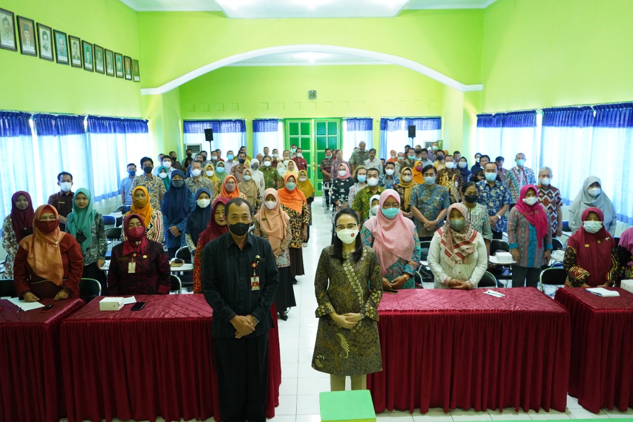 Cegah Drop Out, Pemkab Gelontorkan 20 M Beasiswa GNOTA Bagi Warga Kabupaten Kediri