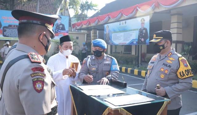 Suasana Sertijab di halaman Mapolres Kediri Kota (humas)