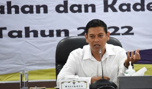 Wali Kota Kediri Abdullah Abu Bakar memberikan apresiasi (humas)