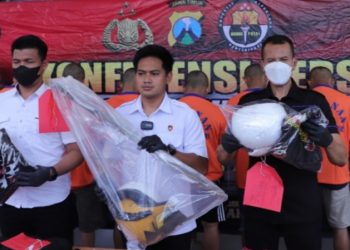Barang bukti diamankan atas kejadian kerusuhan (humas)