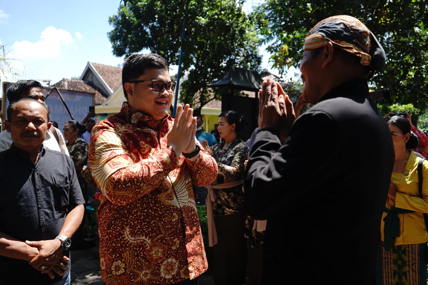 Mas Dhito Tegaskan Dirinya Bupati Bagi Seluruh Umat Agama Mas Dhito Tegaskan Dirinya Bupati Bagi Seluruh Umat Agama