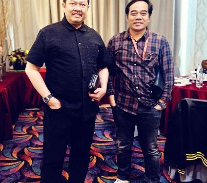 Bang Akson bersama  Presiden Adv. Dr. H. Tjoetjoe Sandjaja Hernanto diacara pelatihan kurator (istimewa)