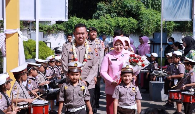 Kapolres Kediri AKBP Agung Setyo Nugroho meresmikan Aula Happy (humas)