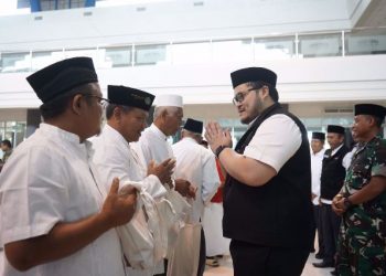 Berangkatkan Ribuan Calon Jamaah Haji, Secara Khusus Mas Dhito Minta Lansis Diberi Perhatian Khusus