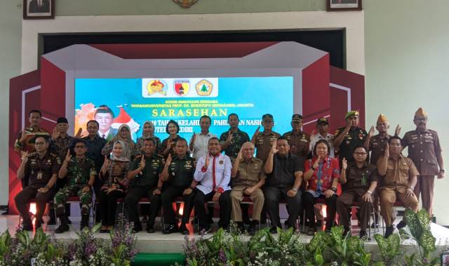 Kodim Kediri Persembahkan Patung, Mengenang 110 Tahun Mayjen. TNI Moestopo Kodim Kediri Persembahkan Patung, Mengenang 110 Tahun Mayjen. TNI Moestopo