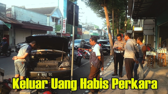 Ini Alasan Pemilik Mobil Mewah Parkir Sembarangan di Jalan Brawijaya Kota Kediri