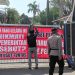 Perwakilan LSM aksi di Balai Kota Kediri (WIldan Wahid Hasyim)