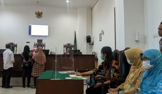 Sidang gugatan di Pengadilan Negeri Kota Kediri (Kintan Kinari Astuti)