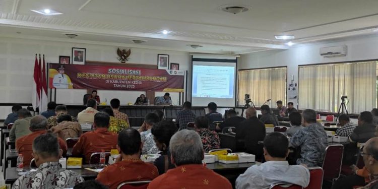 Acara sosialisasi usaha pertambangan di Ruang Jayabaya Pemkab Kediri (Wildan Wahid Hasyim)