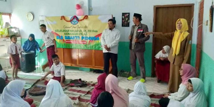 YLPA saat mengunjungi SLB Bhakti Pemuda (istimewa)
