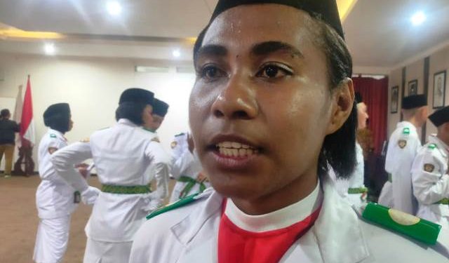 Yosephince Kawaitouw akrab disapa Pince, siswi SMAK Santo Agustinus Kota Kediri (Oktavian Yogi Pratama)