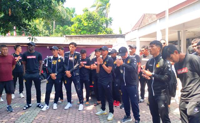 Persikmania Sambut Macan Putih Pulang Kandang