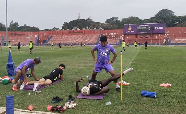 Jamu Macan Kemayoran, Macan Putih Tanpa Tiga Pemain Asing Jamu Macan Kemayoran, Macan Putih Tanpa Tiga Pemain Asing