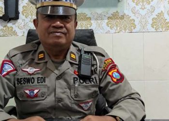 KBO Satlantas Polres Kediri, Iptu Siswo Edi (Wildan Wahid Hasyim)