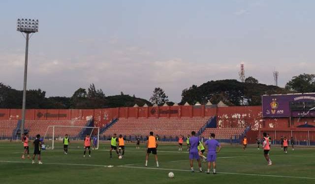 Suasana latihan Persik Kediri di Stadion Brawijaya Kota Kediri (Sigit Cahya Setyawan)