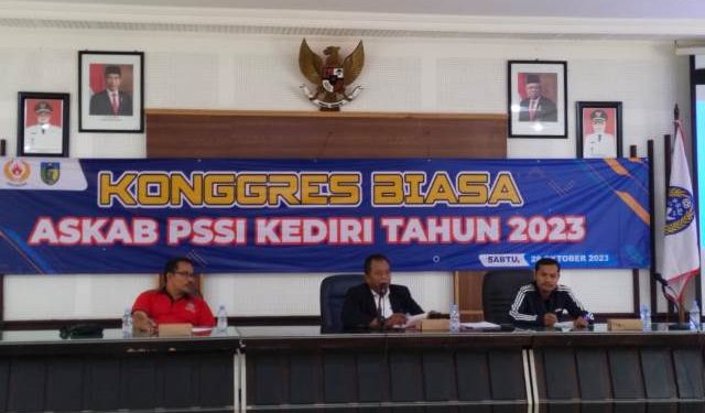 Suasana Konggres Biasa digelar ASKAB Kediri di Ruang Joyoboyo Pemkab Kediri (Sigit Cahya Setyawan)