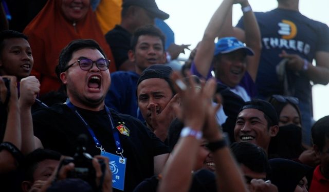 Mas Dhito, Dewan Pembina Persik Kediri (Nanang Priyo Basuki)