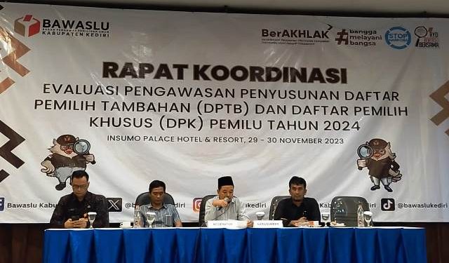 Bawaslu Kabupaten Kediri menggelar rapat koordinasi (Sigit Cahya Setyawan)