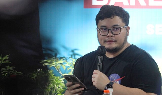 Bupati Kediri, Mas Dhito (Nanang Priyo Basuki)