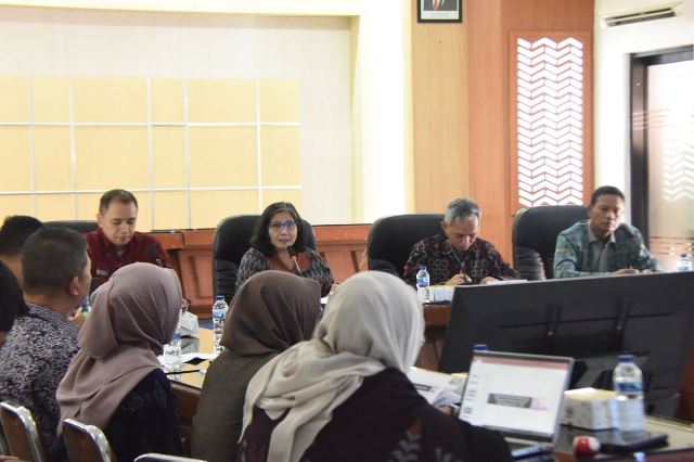 Penjabat Wali Kota Kediri Beri Arahan Dalam FGD Likuiditas Dana Pihak Ketiga