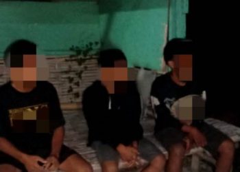 Ketiga anak diamankan pengurus ranting dan kader PDI Perjuangan (istimewa)