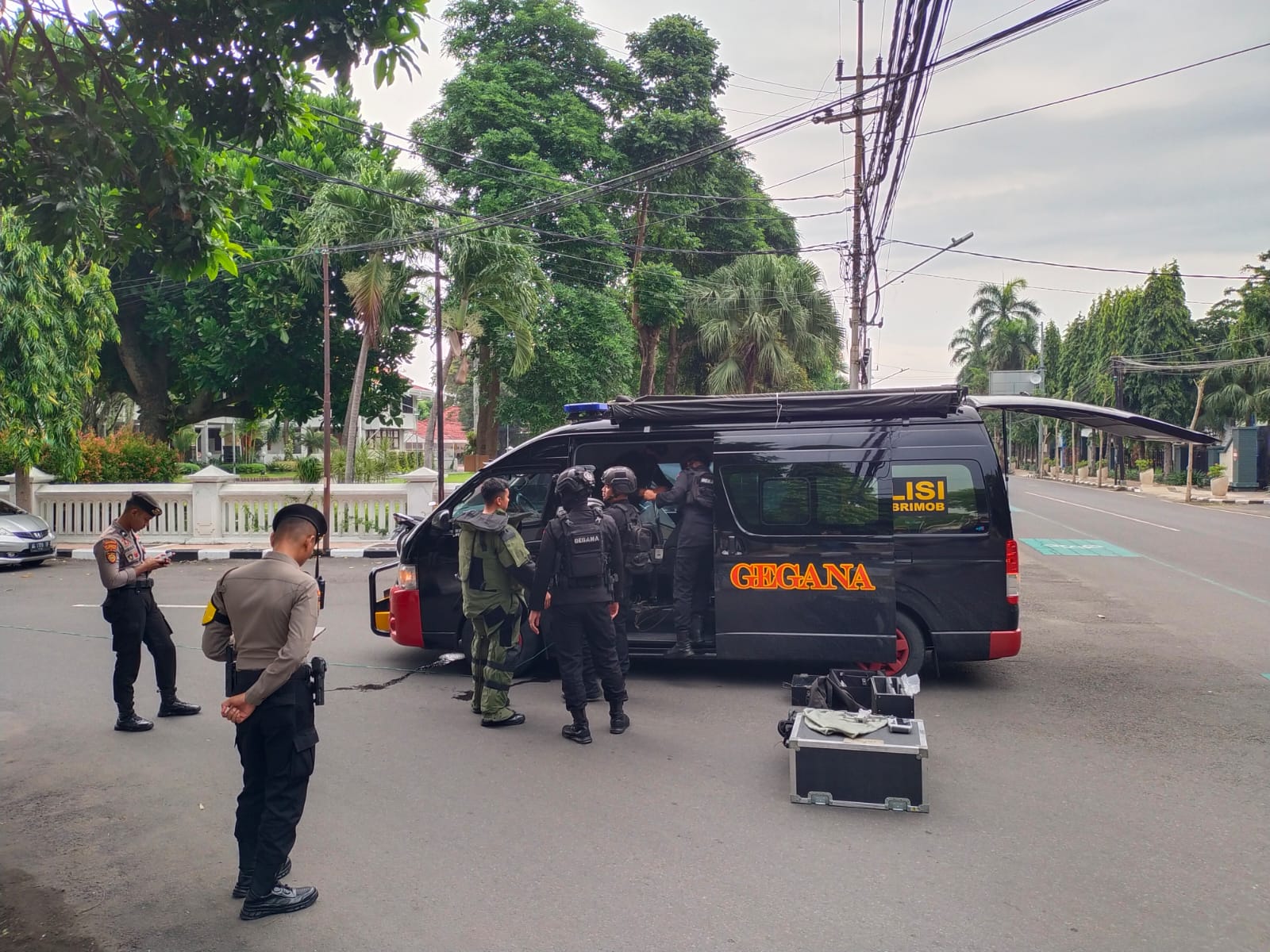 Balai Kota Kediri Diteror Tas Hitam, Polisi Buru Pemiliknya Balai Kota Kediri Diteror Tas Hitam, Polisi Buru Pemiliknya