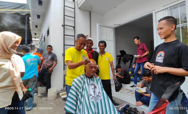 Ratusan Warga Mojoroto Rayakan Terpilihnya Imam Wihdan Zarkasyi sebagai Anggota DPRD Kota Kediri