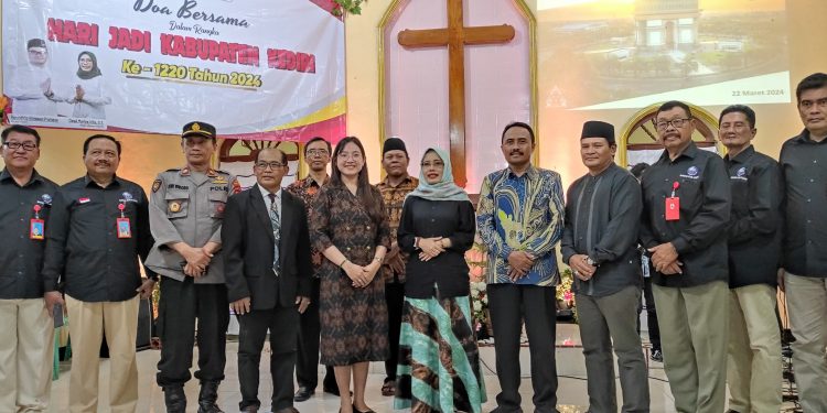 Kegiatan doa bersama digelar di GKJW Banjarjo dihadiri Wabup Dewi Mariya Ulfa (Wildan Wahid Hasyim)