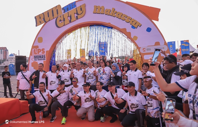 Kemeriahan Run the City Makassar Jelang Monas Half Marathon 2024 Kemeriahan Run the City Makassar Jelang Monas Half Marathon 2024