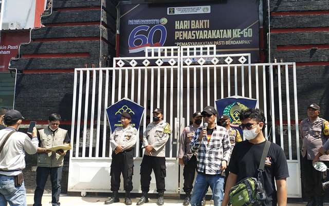 Kasus Afi Farma Diputus ‘hanya’ Setahun, Aliansi Masyarakat Mencari Keadilan Aksi Gelar Aksi