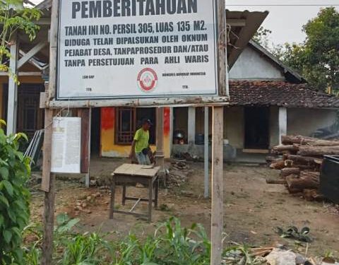 Tanah dan bangunan ditempati Suwanto yang menjadi sengketa (Nanang Priyo Basuki)