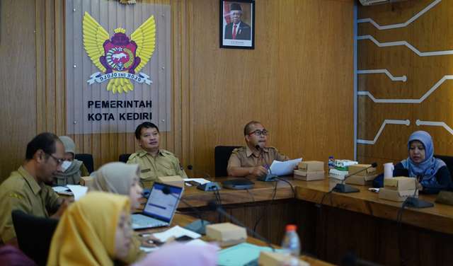 Siap Wujudkan Statistik Sektoral Berkualitas, Pemkot Kediri Ikuti Penilaian Interview EPSS Siap Wujudkan Statistik Sektoral Berkualitas, Pemkot Kediri Ikuti Penilaian Interview EPSS
