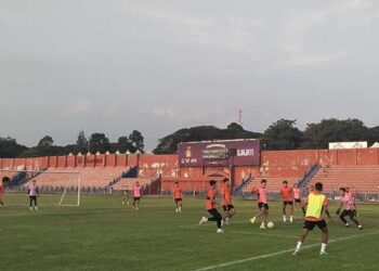 Suasana latihan di Stadion Brawijaya (Sigit Cahya Setyawan)