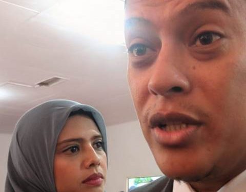 Abdullah Abu Bakar dan istrinya Bunda Fey, calon wali kota (Kintan Kinari Astuti)