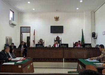 Suasana sidang gugatan pembatalan putusan arbitrase di Pengadilan Negeri Kota Kediri (Kintan Kinari Astuti)