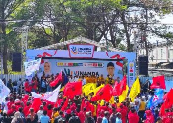 Suasana saat deklarasi pasangan Mbak Nanda dan Gus Qowim (Nanang Priyo Basuki)